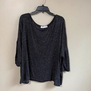 Kiki Larue 1X long sleeve grey top